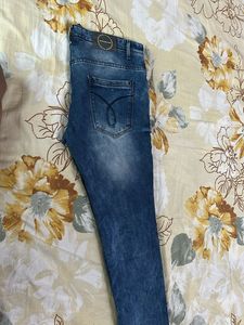 Clavin Klein Original Price 3999