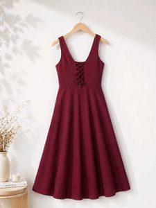 🍷 Elegant Wine-Tone Handcrafted Rare Dress Women