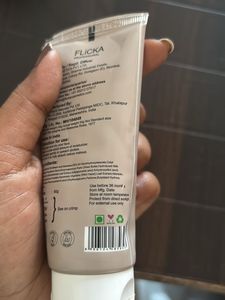 Flicker Professional Silk Touch Moisturizer &amp; Prim