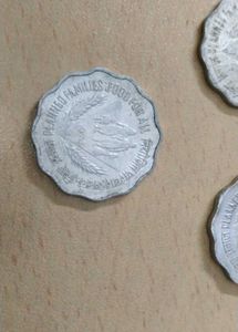 Old 10 paise' Food for all' coins