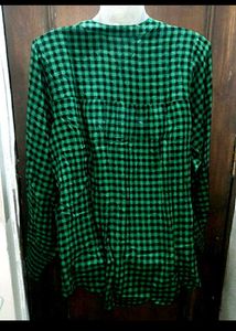 Green Plaid Button-Up Shirt