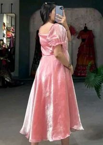 Princess Pink Satin Midi Dress✨