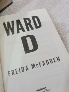 Freida McFadden Ward D Thriller Book