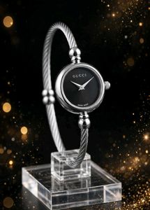 Gucci  Bangle Watch