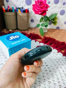 JioFi Portable WiFi Hotspot Device