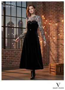 Elegant Black Velvet Midi Dress