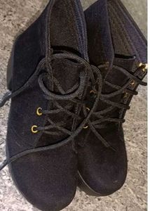 Black Boots
