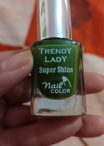 Trendy Lady Super Shine Nail Polish
