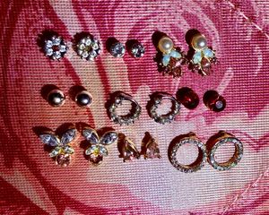 Sparkling Earring Collection