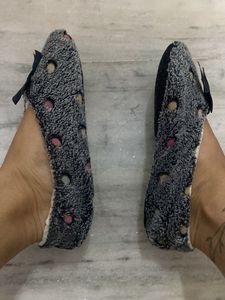 Cozy Fuzzy Slippers with Bow Detail