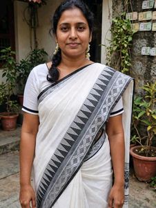 White Saree with weaving Geometric Border
