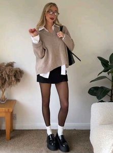 V-Neck Pullover