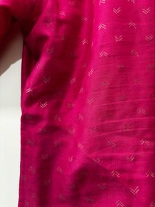 Vibrant Pink Kurta with All-over Print
