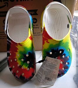 CROCS Men classic Graphic Clog sandal