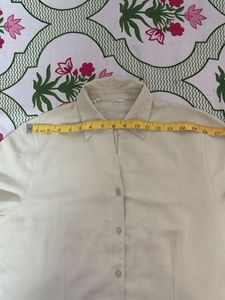 Pale Yellow Collared Short Sleeve Shirt