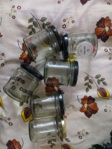 Set of 6 Glass Jars with Lids