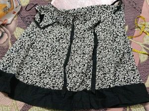 Beautiful Girlish skirt
