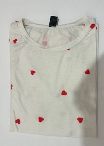White T-Shirt with Red Hearts -2XL