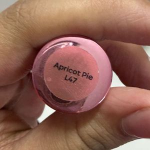Set of 2 Nail Polishes