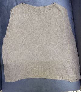 Lightweight Knit Sleeveless Top