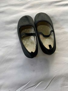 Black Ballet Flats