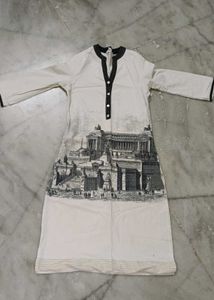 Elegant White Kurta with Architectural Print