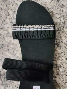 Stylish Black Flat Sandals