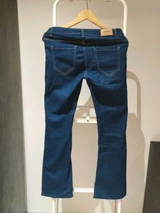 *FREE* White t-shirt with Classic Blue Flare Jeans