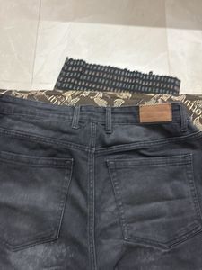 Stylish Charcoal Wash Jeans