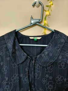 Glitchez Floral Cropped Top with Peter Pan Collar