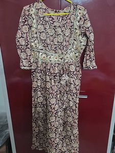 Beautiful Embroidered Kurta straight fit