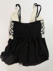 Black &amp; White Lace Y2K Top