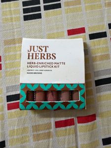Just Herbs Matte Liquid Lipstick Kit