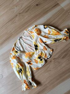 Women's Floral Cropped Blouse