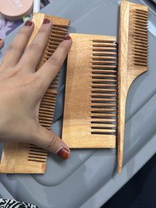 Wooden Comb (any1)