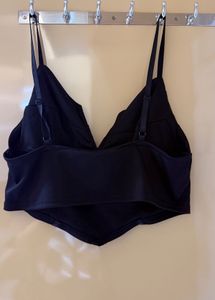 Chic Black Ruched Crop Top