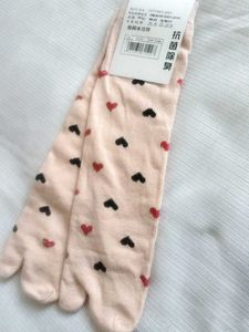 Cute Heart Pattern Toe Socks ❤️