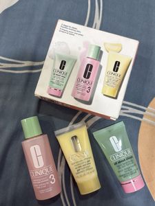 Clinique Skincare Kit - Travel Size