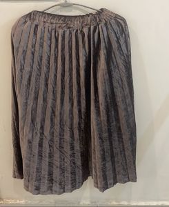 Pleated Midi Skirt