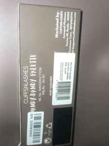 CUFFS N LASHES HANDY- DANDY PALETTE