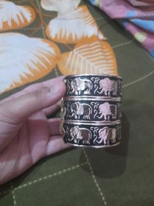 BRASS ELEPHANT NAVRATRI CUFF🌸