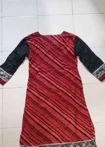 Red &amp; Black Striped Kurta