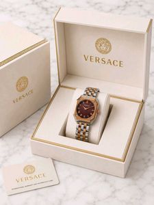 Versace women’s  Luxury Analog Watch – Green Sunra