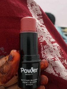 POWDER BEAUTY DEWY BLUSH STICK by trends