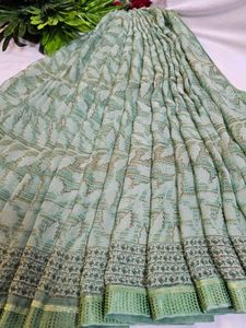 Elegant Green colour Saree with blouse