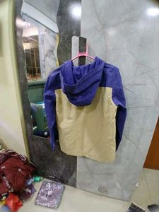 Colorblock Hooded Jacket