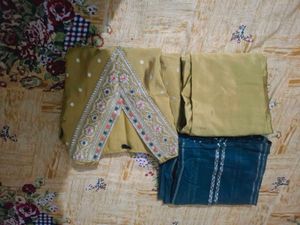 Beautiful Embroidered Kurta Set only 1 time wear