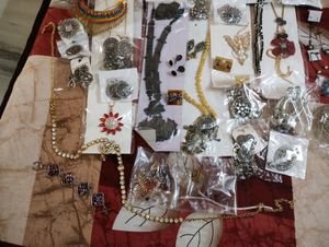 jwellery