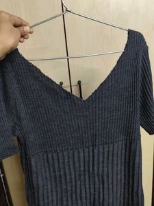 Gray Ribbed V-Neck Top
