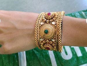 Gold-plated Bracelet Kada